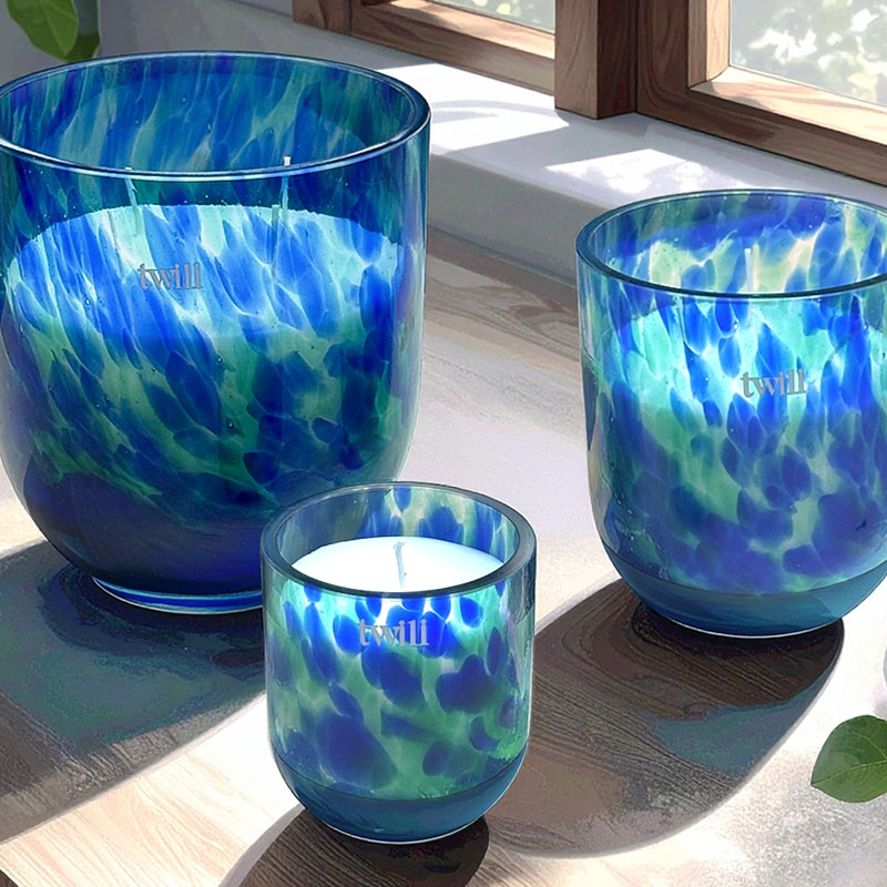 TWILI INDOOR SCENTED CANDLE LOTUS COLL. SAPPHIRE M 11cm