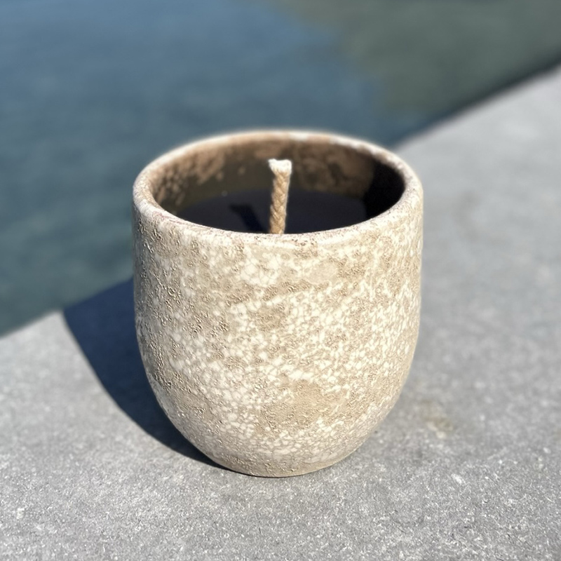 TWILI MEDIUM OUTDOOR CANDLE SAND 14cm