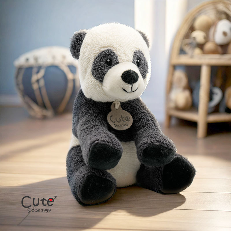 PETER THE PANDA PLUSH 18cm