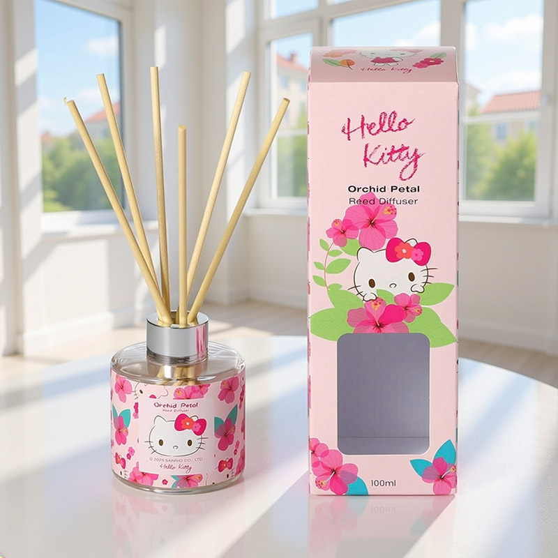 HELLO KITTY REPEAT PRINTED DIFFUSER ORCHID PETAL 100ML
