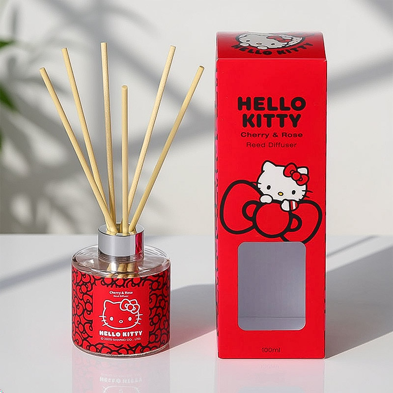 HELLO KITTY REPEAT PRINTED DIFFUSER CHERRY & ROSE 100ML