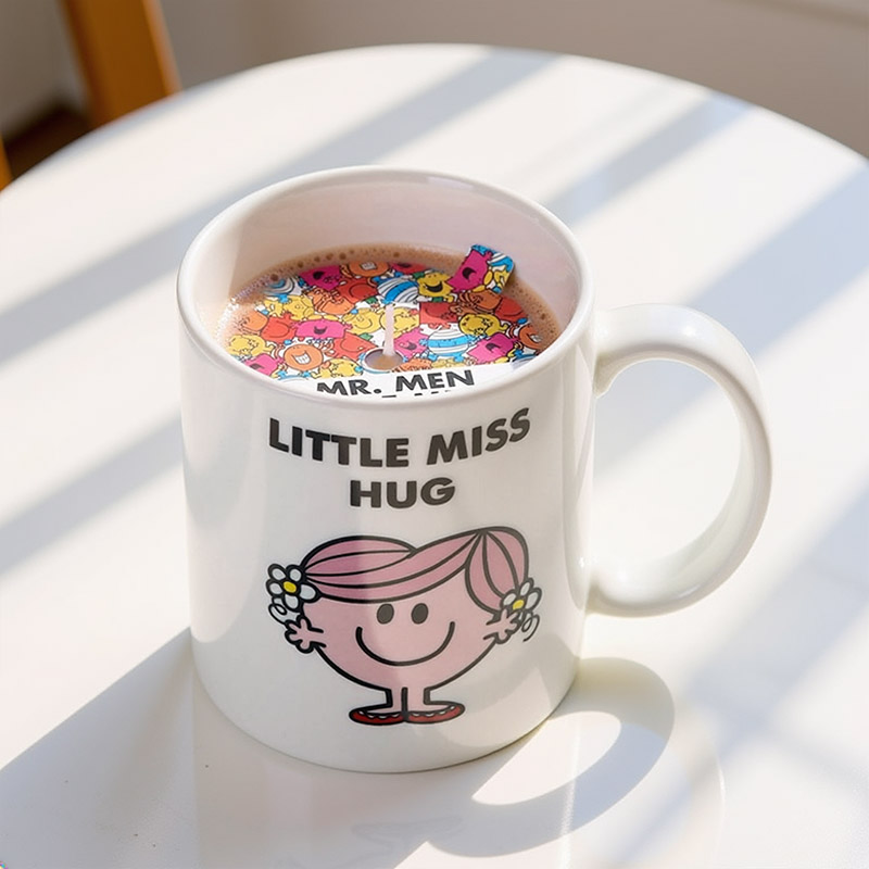 LITTLE MISS HUG CANDLE MUG WHITE CHOCOLATE&ROSE 256G