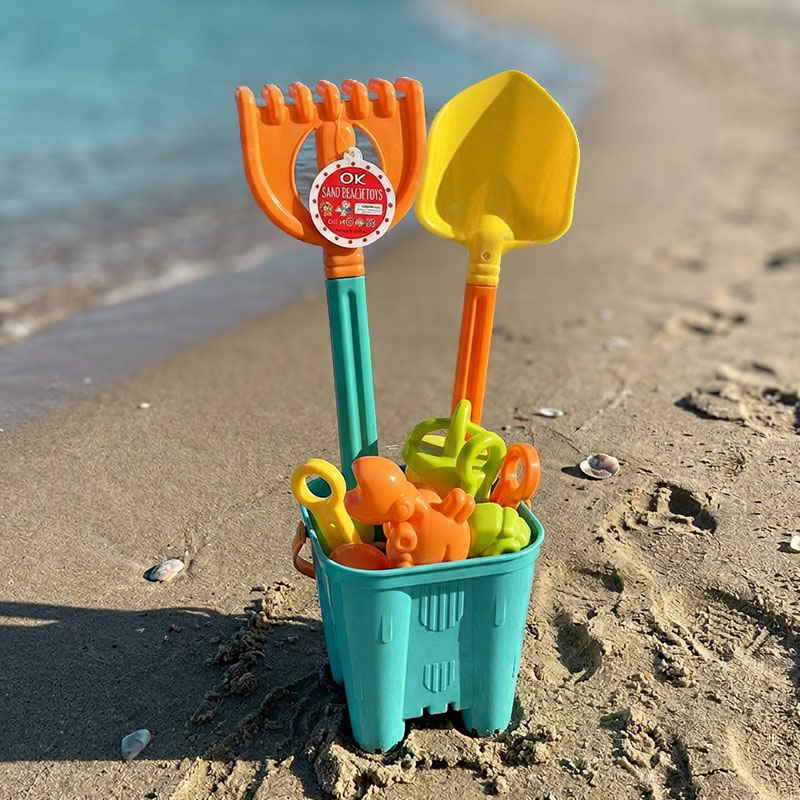 CASTLE BEACH BUCKET SET 11pcs 55cm