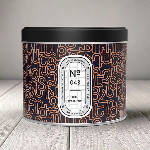 [SC043500] HELLO CANDLE BOIS D'ARMÉNIE 500ml
