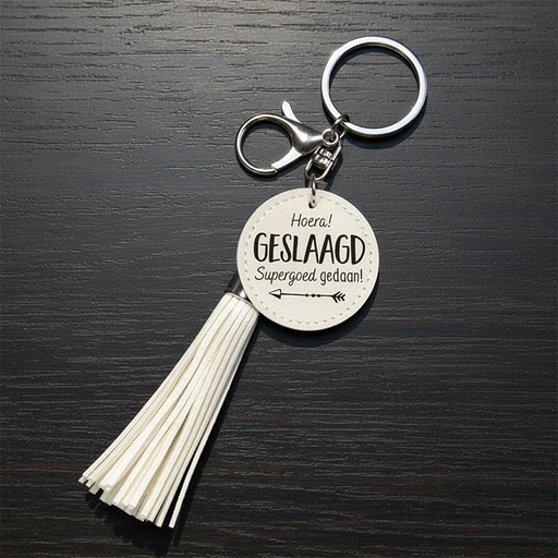 [00122040] TASSEL GESLAAGD SLEUTELHANGER